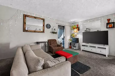 8847 Willis Avenue #16, Panorama City, CA 91402 - Photo 5