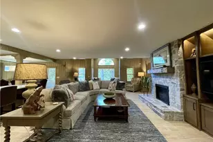 39181 Manzanita, Bass Lake, CA 93604 - Photo 9