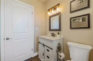 13399 Avenue 264, Visalia, CA 93292 - Photo 21