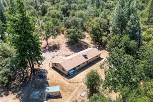43696 Whispering Pines Dr, Oakhurst, CA 93644 - Photo 9