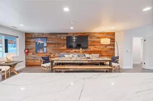 39253 Robin, Bass Lake, CA 93604 - Photo 11