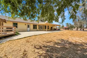 31031 Donald, Madera, CA 93636 - Photo 35