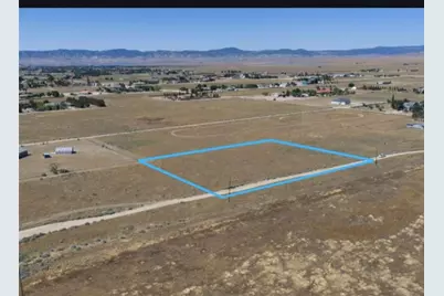 2312 W Ave C, Lancaster, CA 93536 - Photo 5