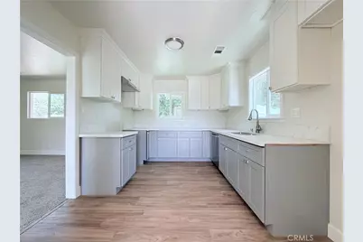 736 W 9th, Merced, CA 95341 - Photo 11