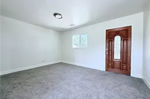 736 W 9th, Merced, CA 95341 - Photo 7