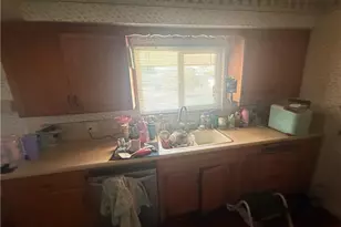 157 W Dovewood, Fresno, CA 93704 - Photo 5