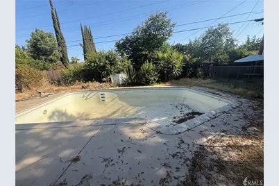 157 W Dovewood, Fresno, CA 93704 - Photo 29