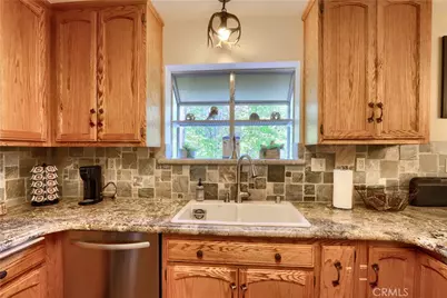 39420 Manzanita Drive, Oakhurst, CA 93644 - Photo 23