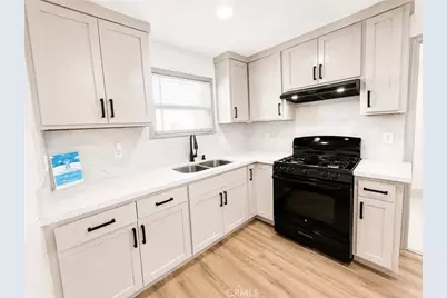 3243 E Platt, Fresno, CA 93702 - Photo 5