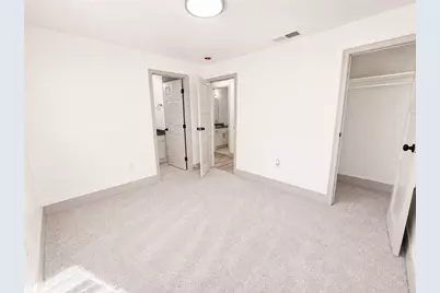 3243 E Platt, Fresno, CA 93702 - Photo 15