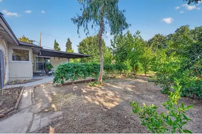 226 W Gettysburg, Fresno, CA 93705 - Photo 45