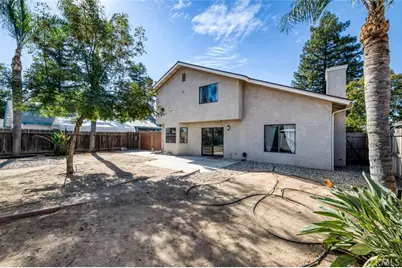 571 W Pat, Clovis, CA 93612 - Photo 35