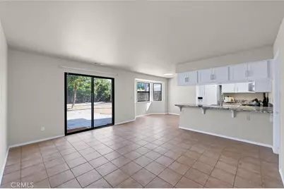 571 W Pat, Clovis, CA 93612 - Photo 9