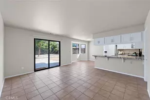 571 W Pat, Clovis, CA 93612 - Photo 9
