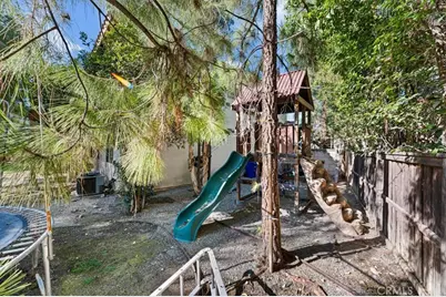 1842 Richards Place, Upland, CA 91784 - Photo 39