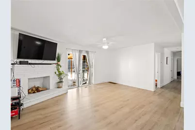 2984 E Norwich, Fresno, CA 93726 - Photo 5