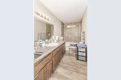 1145 Van Court, Hanford, CA 93230 - Photo 21