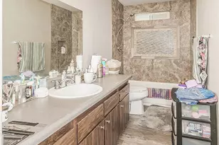 1145 Van Ct, Hanford, CA 93230 - Photo 21