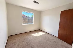 180 E Warner Ave, Fresno, CA 93710 - Photo 15
