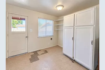 180 E Warner Avenue, Fresno, CA 93710 - Photo 7
