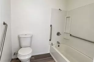 180 E Warner Ave, Fresno, CA 93710 - Photo 27
