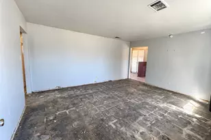 180 E Warner Ave, Fresno, CA 93710 - Photo 17