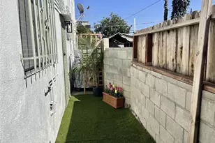 6544 S Victoria Ave, Los Angeles, CA 90043 - Photo 13