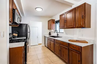 39733 Forest Road, Big Bear Lake, CA 92315 - Photo 5