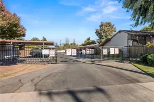 4654 N Chestnut, Fresno, CA 93726 - Photo 15