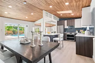 1065 E Sunny Dunes Rd, Palm Springs, CA 92264 - Photo 29