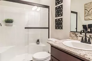 1115 Sanders Ave, Clovis, CA 93619 - Photo 17