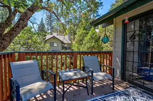 40593 Saddleback, Bass Lake, CA 93604 - Photo 9