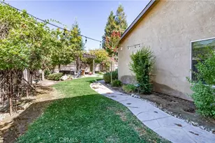197 Moody, Clovis, CA 93619 - Photo 41