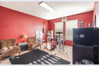 2757 E Jon, Fresno, CA 93720 - Photo 21