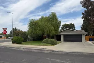 3215 Miramonte Ave, Clovis, CA 93611 - Photo 3