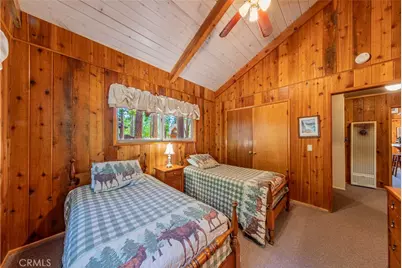 8005 Cedar, Wawona, CA 95389 - Photo 27