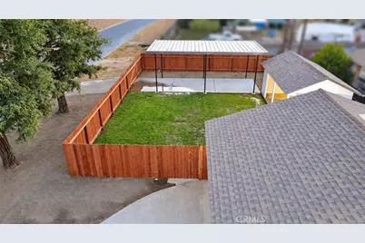 20943 S Castro, Laton, CA 93242 - Photo 29