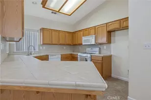 1678 Hawthorn, Lemoore, CA 93245 - Photo 17