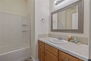 1678 Hawthorn, Lemoore, CA 93245 - Photo 23