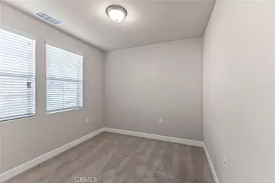 8649 N Whistler Drive, Fresno, CA 93720 - Photo 17