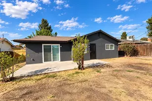 1565 Lark St, Hanford, CA 93230 - Photo 35