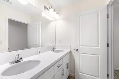 2439 Madeline Drive, Hanford, CA 93230 - Photo 19