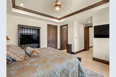 2230 E Spey Valley, Fresno, CA 93730 - Photo 41