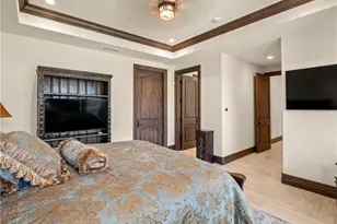 2230 E Spey Valley, Fresno, CA 93730 - Photo 41