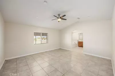 9175 Cottonwood, Hesperia, CA 92345 - Photo 19