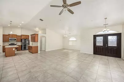 9175 Cottonwood, Hesperia, CA 92345 - Photo 5