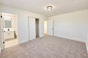 587 Sunset St, Kingsburg, CA 93631 - Photo 17