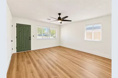 587 Sunset Street, Kingsburg, CA 93631 - Photo 3