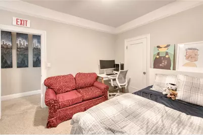 544 E Clinton, Fresno, CA 93704 - Photo 27