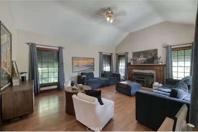 544 E Clinton, Fresno, CA 93704 - Photo 9